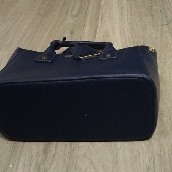 Sold - Picture 4 of 4